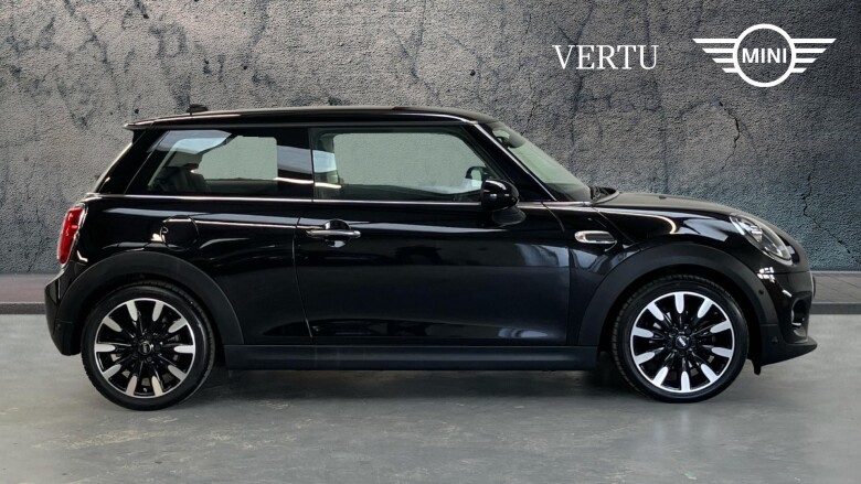 MINI Hatchback 1.5 Cooper Exclusive II 3dr Petrol Hatchback